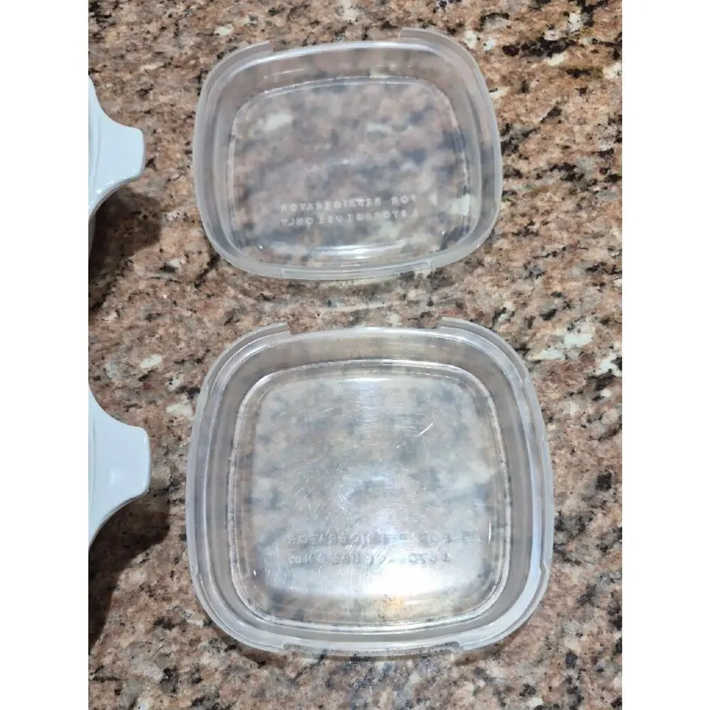 Corning Ware P-41 Petite Pans Bakeware Set with Plastic Lids (set of 2)